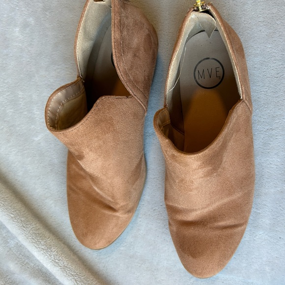 Light Brown Booties - Picture 4 of 6